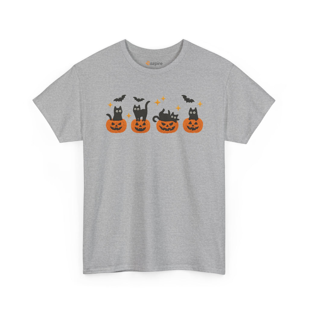 Halloween Cat & Pumpkin Tee - Cozy, Fun, Unisex T-Shirt for Cat Lovers, Spooky Season, Fall Parties, Gifts